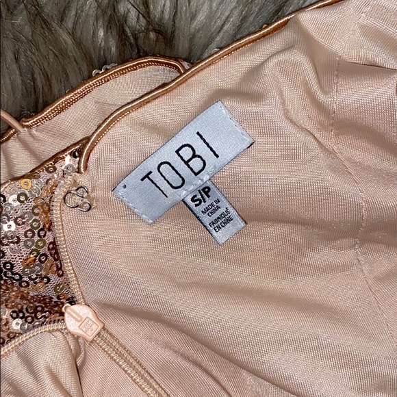 Rose gold sequin dress - Picture 6 of 6